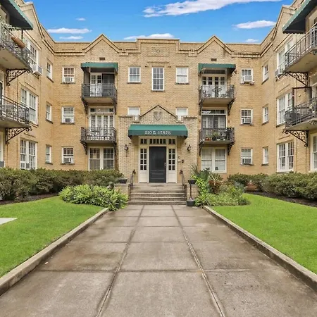 Southern Belle On Oglethorpe Square Savannah Exterior photo