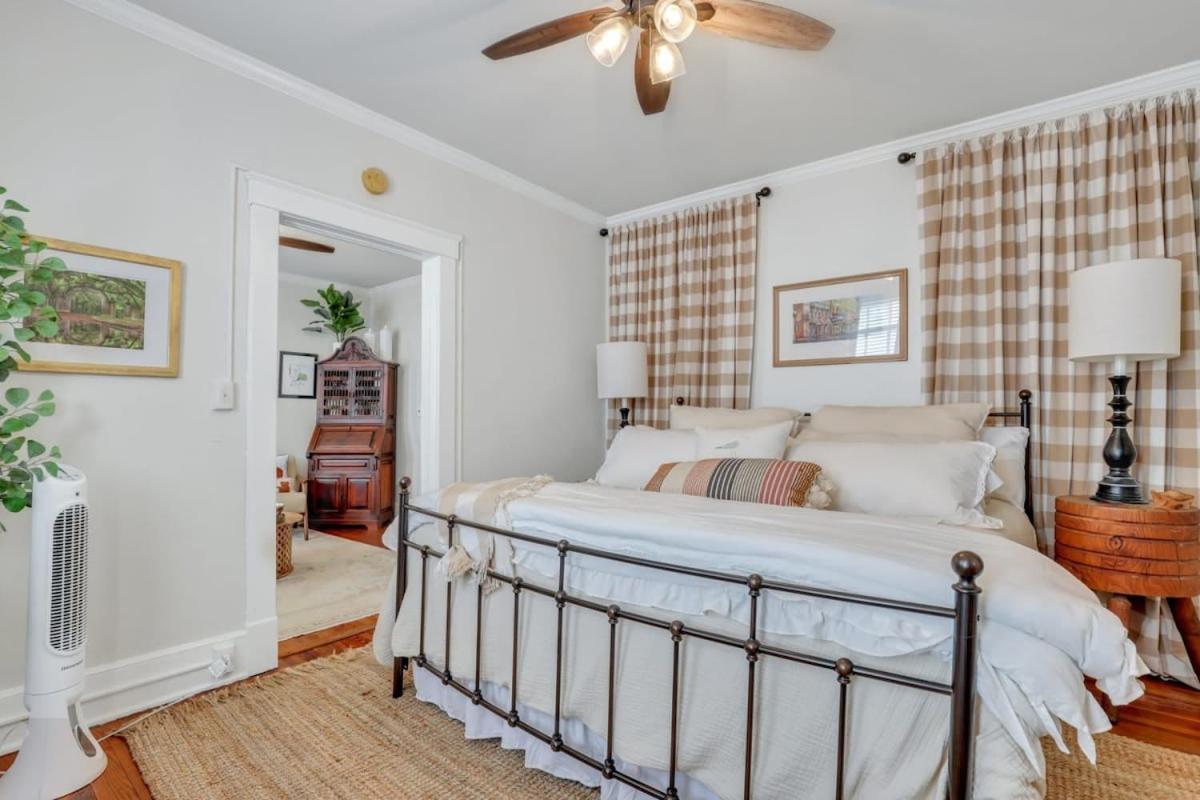 Southern Belle On Oglethorpe Square Ferienhaus